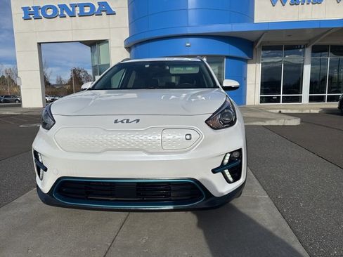 Used 2022 Kia Niro EX w/ Cold Weather Package image 16