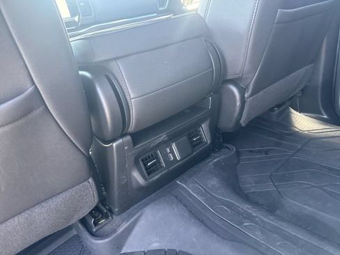 Used 2024 Chevrolet Silverado 1500 LT w/ Leather Package RWD image 22