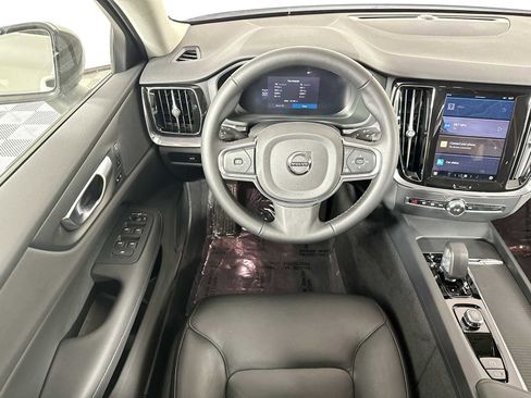 Used 2025 Volvo S60 B5 Core image 20