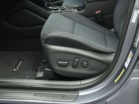 Used 2019 Hyundai Tucson Sport w/ Cargo Package image 11