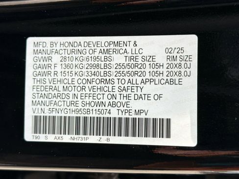 Used 2025 Honda Pilot Black Edition image 21