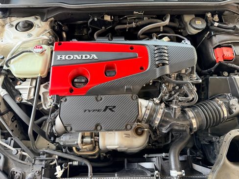 Used 2023 Honda Civic Type R image 26