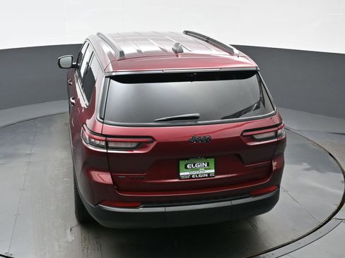 Used 2023 Jeep Grand Cherokee L Limited w/ Luxury Tech Group II AWD/4WD image 35