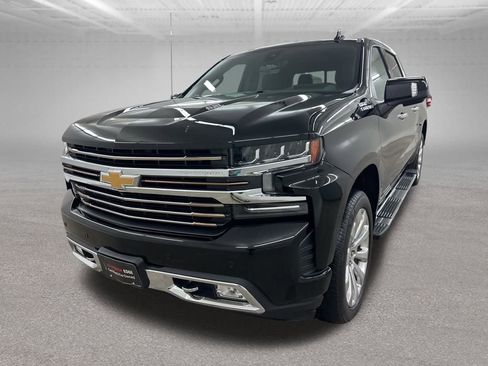 Used 2020 Chevrolet Silverado 1500 High Country w/ Technology Package image 7
