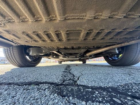 Used 2021 Toyota Sienna Platinum image 40