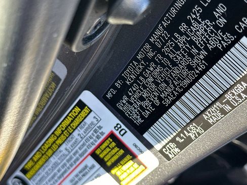 Used 2022 Lexus ES 300h w/ Accessory Package 2 FWD image 23
