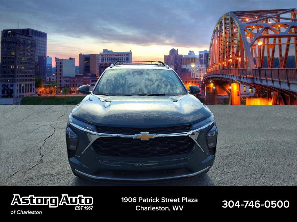 Used 2026 Chevrolet Trax LT w/ LT Convenience Package FWD image 8