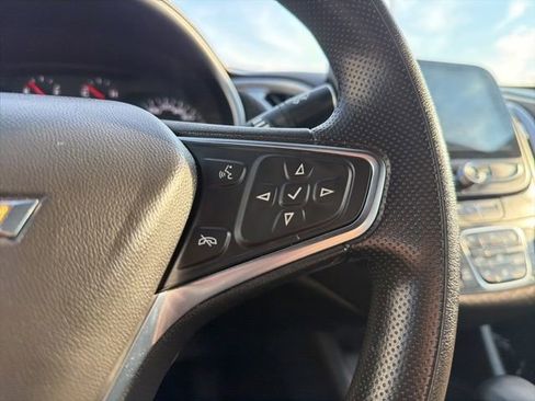 Used 2024 Chevrolet Malibu LT image 33
