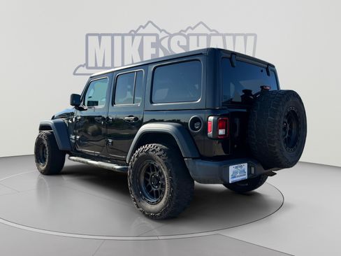 Used 2019 Jeep Wrangler Unlimited Sport S AWD/4WD image 3