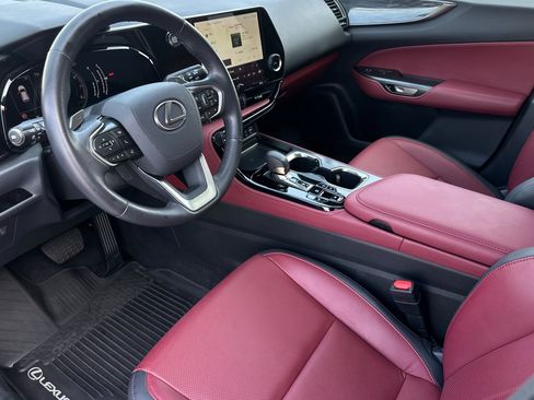 Certified 2026 Lexus NX 350 AWD w/ Accessory Package (2T) image 4