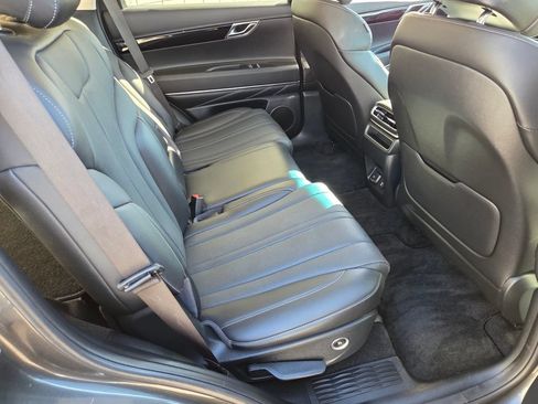 Used 2026 Genesis GV80 2.5T AWD/4WD image 19