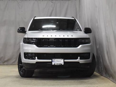 Used 2024 Jeep Wagoneer Series II image 4