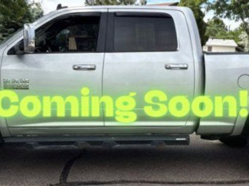 Used 2017 RAM 2500 Laramie AWD/4WD image 7
