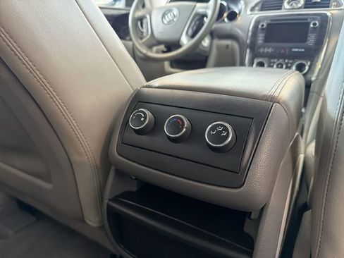 Used 2017 Buick Enclave Leather image 19