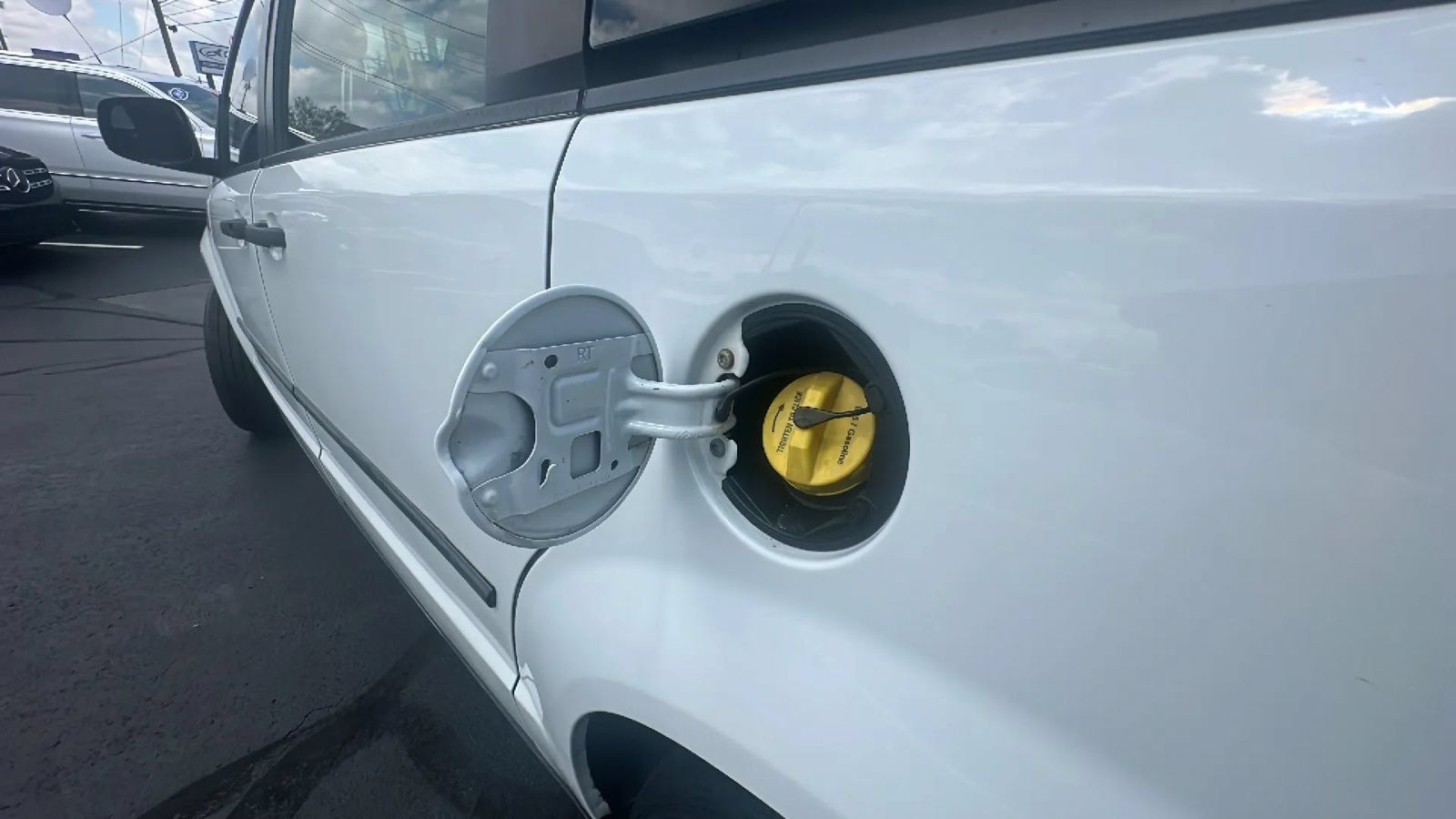 Used 2014 Dodge Grand Caravan American Value Package FWD image 10