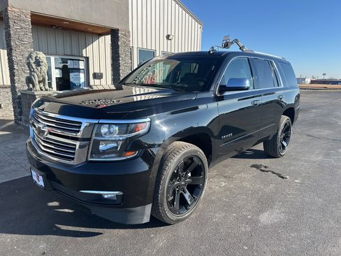 Used 2018 Chevrolet Tahoe Premier image 2