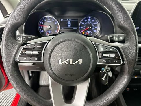 Used 2023 Kia Forte LXS FWD image 18