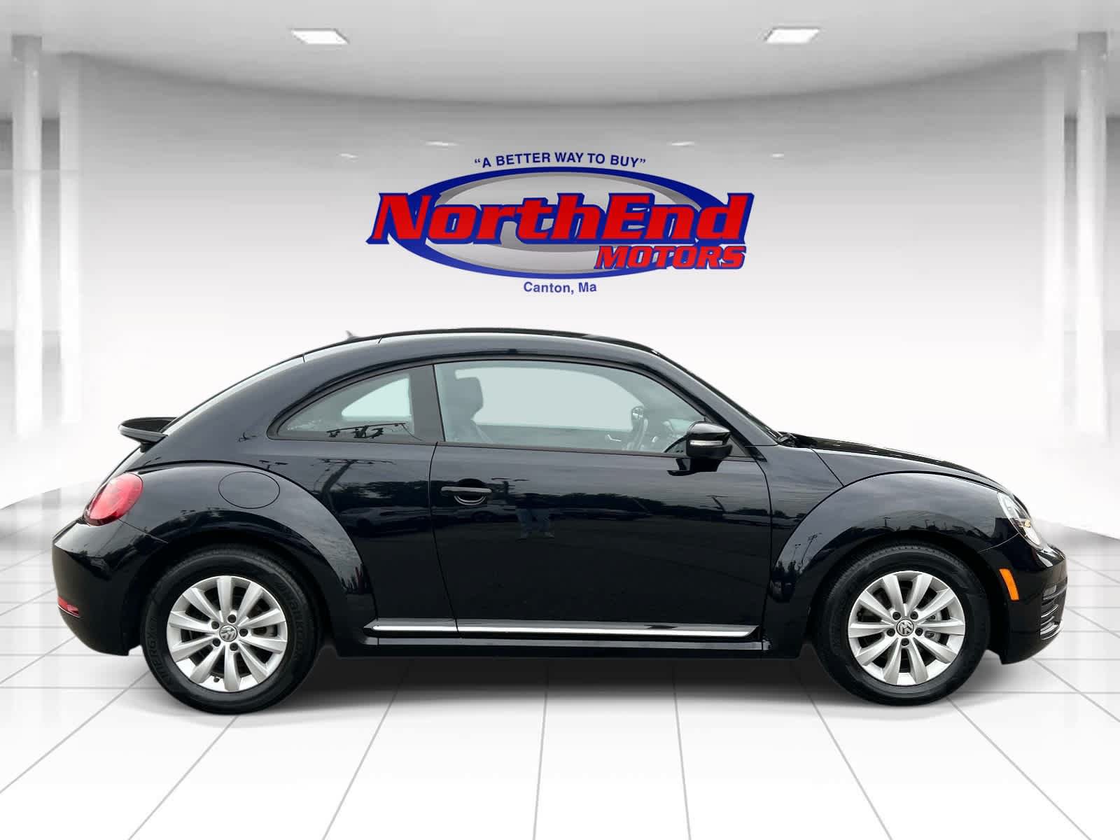 Used 2019 Volkswagen Beetle 2.0T S FWD image 2