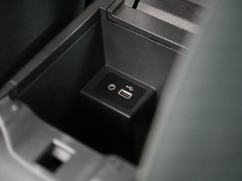 Used 2019 Nissan Sentra SV FWD image 29