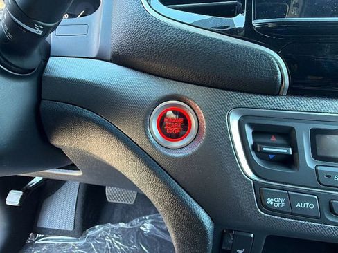 New 2026 Honda Ridgeline RTL image 17