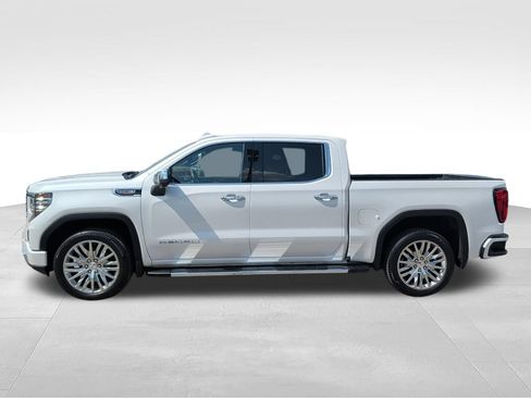 Used 2022 GMC Sierra 1500 Denali AWD/4WD image 8
