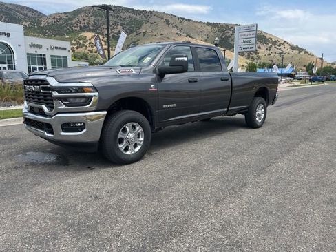 New 2025 RAM 2500 Big Horn image 8