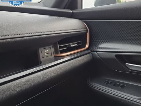 Used 2024 Toyota Grand Highlander AWD Hybrid image 22