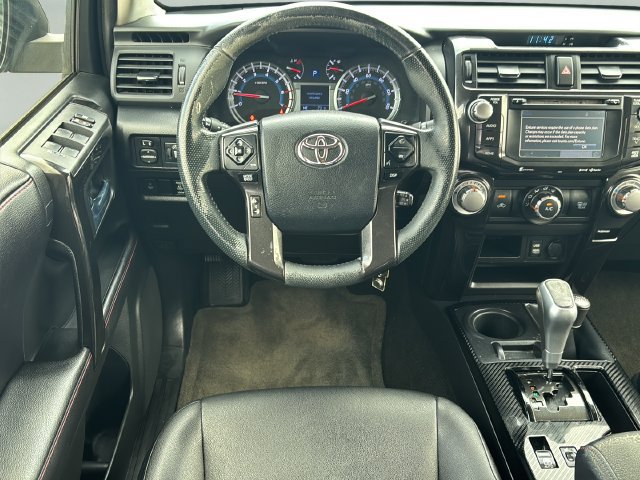 Used 2017 Toyota 4Runner TRD Off-Road Premium AWD/4WD image 15