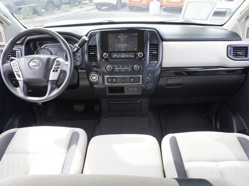 Certified 2022 Nissan Titan SV w/ Accessory Utility Package RWD image 12