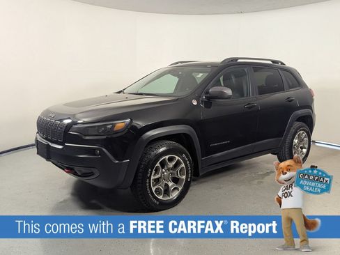Used 2021 Jeep Cherokee Trailhawk w/ Sun, Sound & Nav Group AWD/4WD image 3