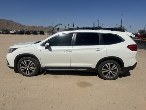 Used 2020 Subaru Ascent Limited w/ Technology Package AWD/4WD image 2