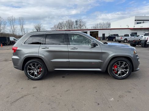 Used 2012 Jeep Grand Cherokee SRT8 w/ Luxury Group II image 6