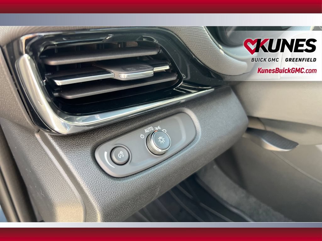 New 2026 Buick Envista Sport Touring w/ Convenience I Package FWD image 17