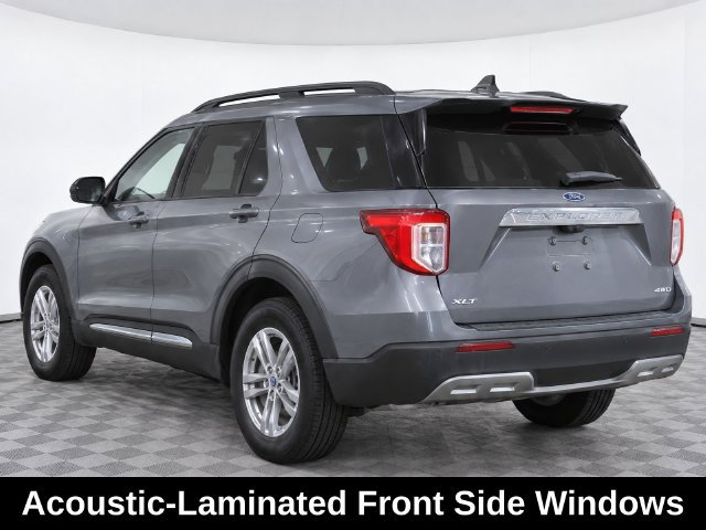 Used 2021 Ford Explorer XLT w/ Equipment Group 202A AWD/4WD image 4
