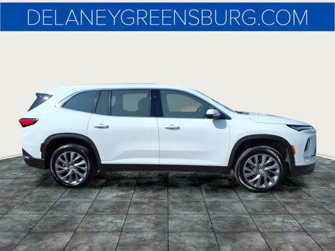 Used 2025 Buick Enclave Preferred w/ Power Package AWD/4WD image 2