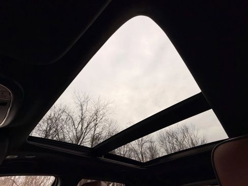 Used 2019 Jeep Grand Cherokee Summit w/ Platinum Series Group image 39