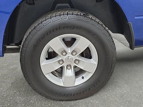 Used 2018 RAM 1500 Express AWD/4WD image 30
