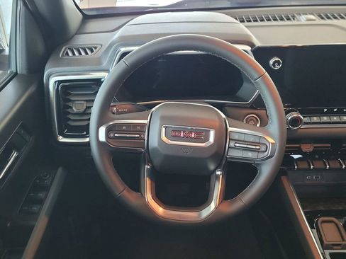 New 2026 GMC Canyon Elevation RWD image 8