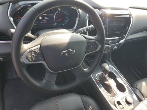 Certified 2023 Chevrolet Traverse RS AWD/4WD image 19