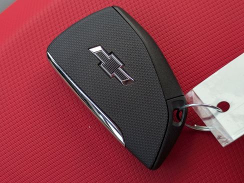 New 2026 Chevrolet Equinox EV RS image 24