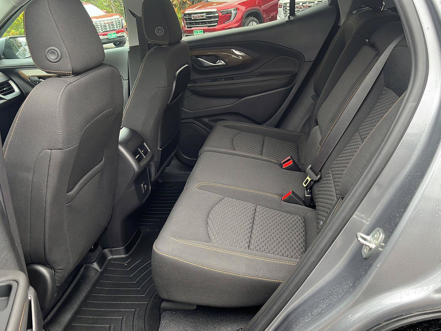 Used 2020 GMC Terrain SLE w/ Driver Convenience Package AWD/4WD image 12