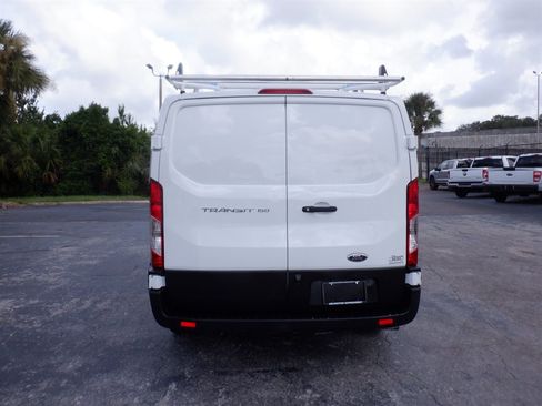 Used 2024 Ford Transit 150 Low Roof RWD image 4