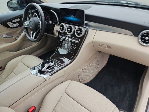 Used 2019 Mercedes-Benz C 300 4MATIC Cabriolet image 10