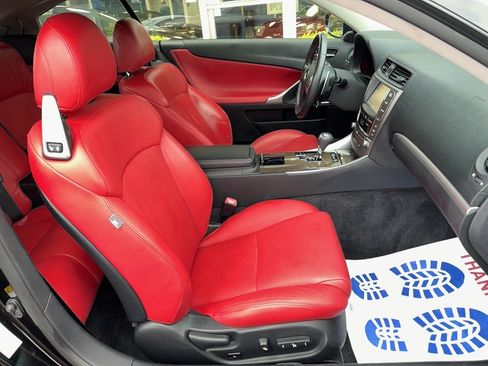 Used 2015 Lexus IS 350C w/ Luxury Package RWD image 19