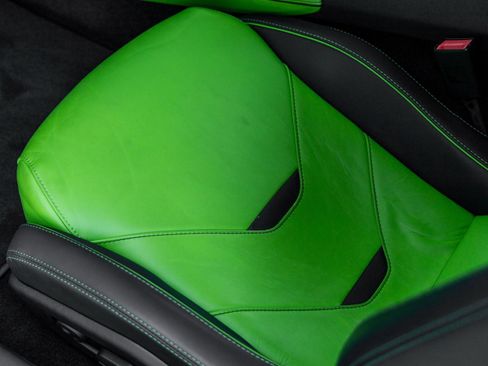 Used 2023 Lamborghini Huracan EVO image 23