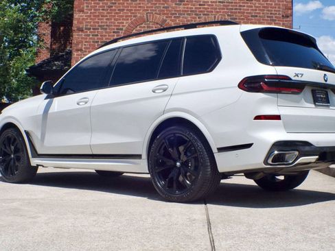 Used 2024 BMW X7 xDrive40i w/ M Sport Package AWD/4WD image 7