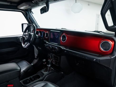 Used 2021 Jeep Wrangler Unlimited Rubicon image 23