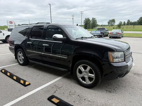 Used 2012 Chevrolet Suburban LTZ AWD/4WD image 3