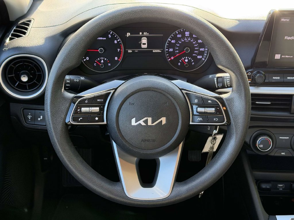Used 2023 Kia Forte LXS w/ LXS Technology Package FWD image 13