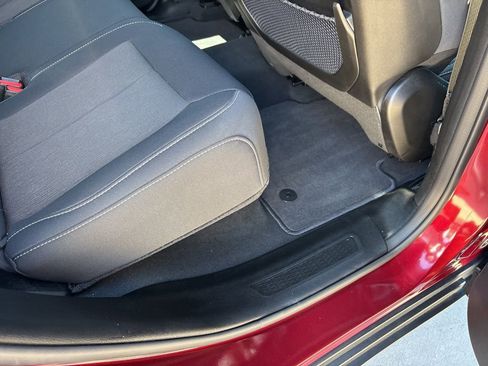 Used 2025 Jeep Grand Cherokee Laredo X w/ Trailer Tow Package image 24